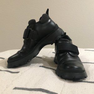 Vintage Prada Leather Black Shoes